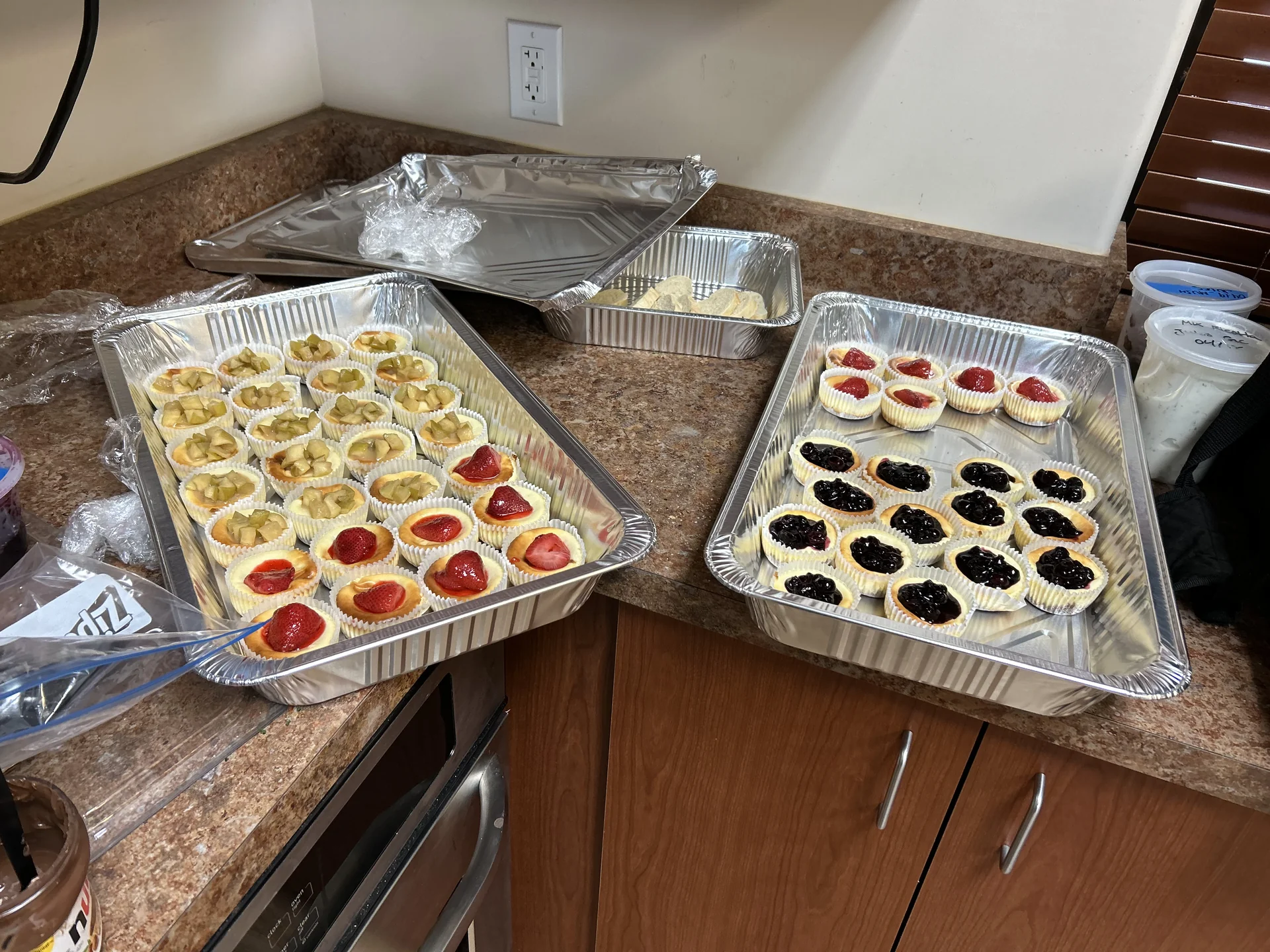 Dessert catering